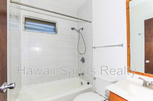 Building Photo - 3331 Hayden St