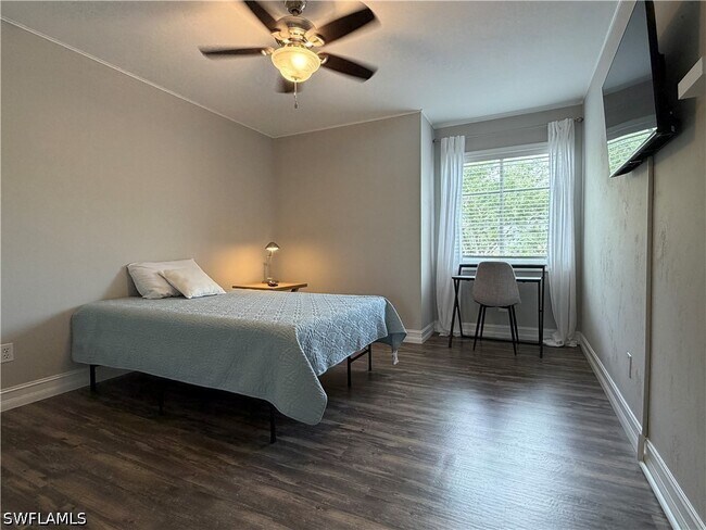 Building Photo - 2571 Citrus Lake Dr