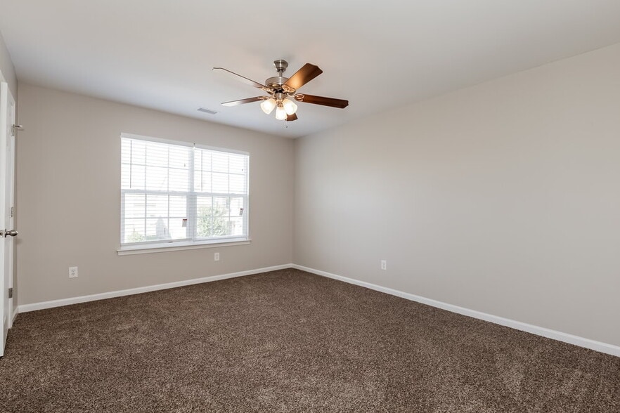 Building Photo - 5408 Nightshade Oaks Dr