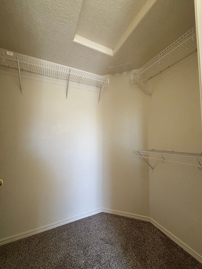Building Photo - $500.00  OFF  1ST  FULL  MONTH'S  RENT   F...