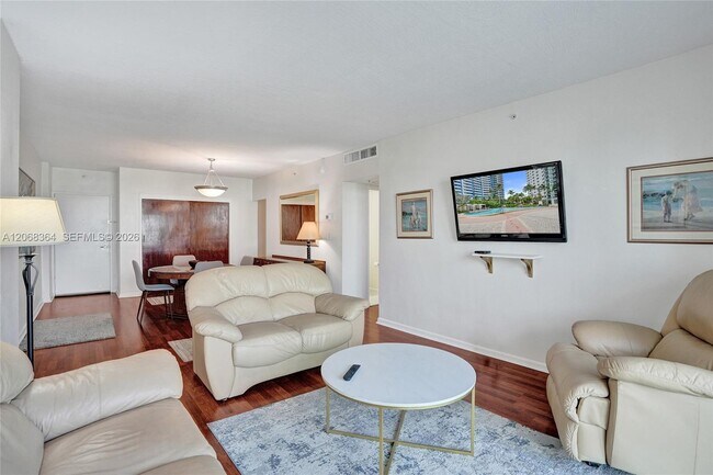 Building Photo - 3000 S Ocean Dr