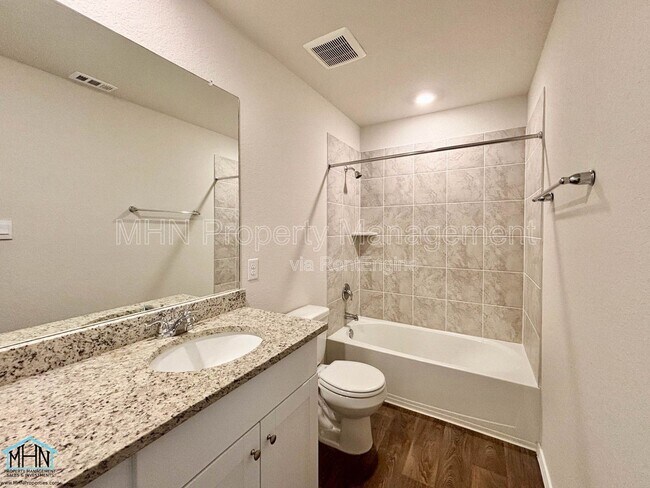 Building Photo - 5022 Jaspillite Ave