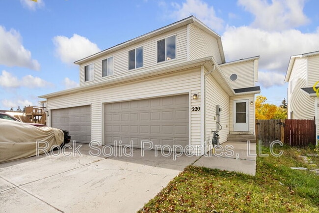 Primary Photo - 220 Patton Ave