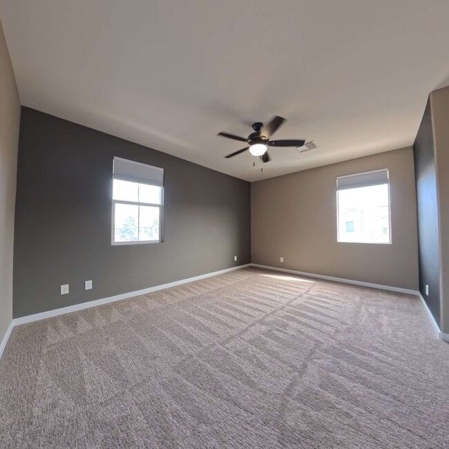 Building Photo - Stylish 2 bedroom 2 bathroom 1 Attached Car Garage at Tripoly South