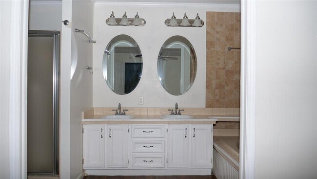 Building Photo - 1504 Citation Cir