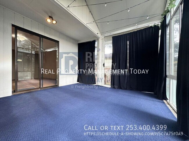 Building Photo - 1712 S 39th St