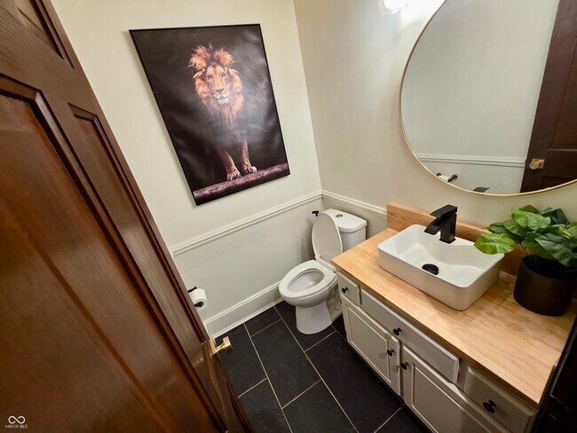 Building Photo - 9746 Revere Way