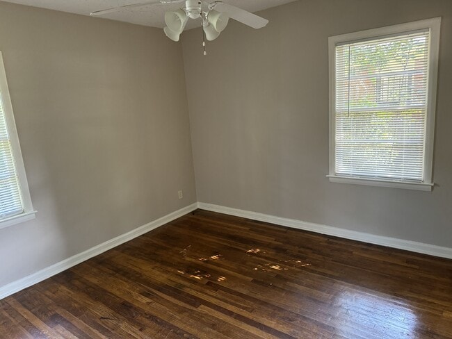 Building Photo - 4479 Oriole St