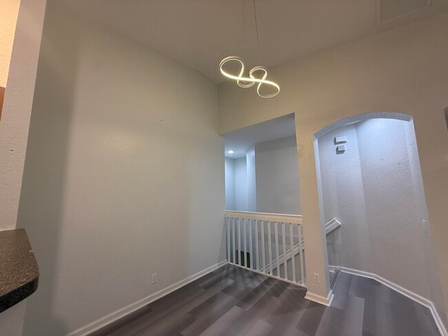 Building Photo - 3138 Laurel Ridge Cir