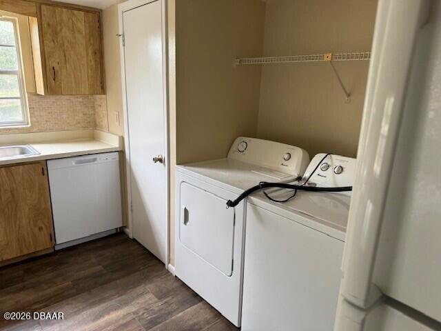 Building Photo - 412 Banana Cay Dr