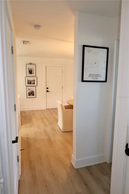 Building Photo - 9484 Treasure Ln NE