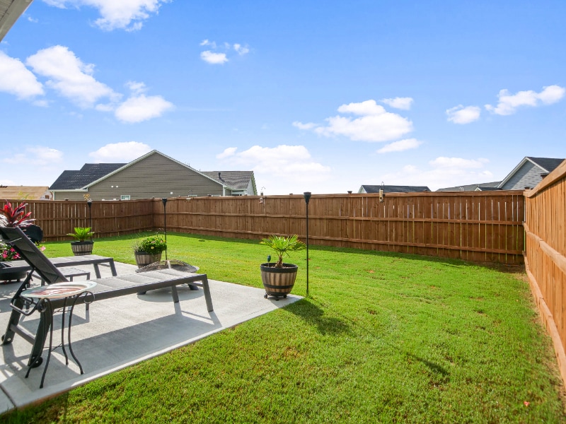 Building Photo - 1663 Jessamine Dr