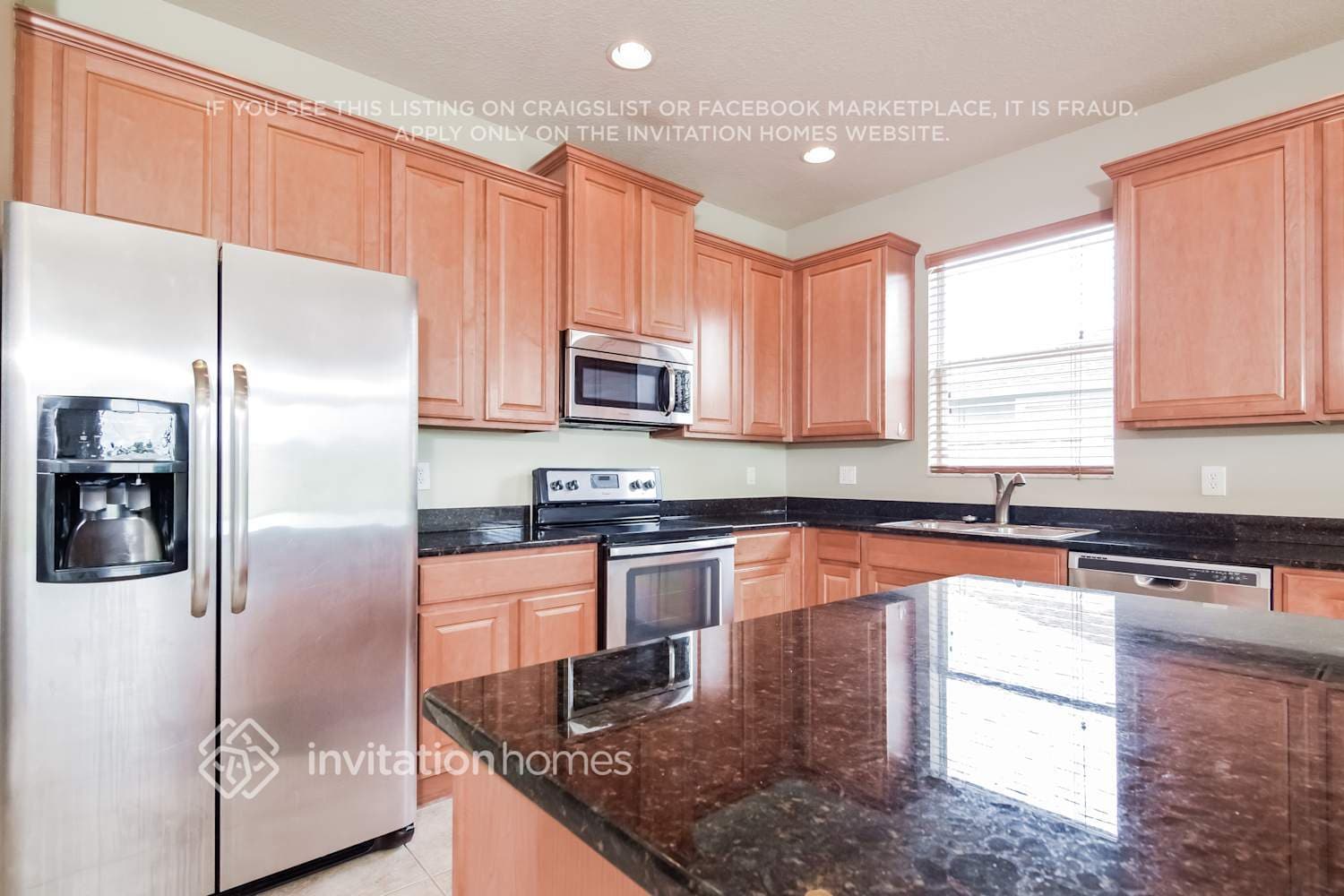 Building Photo - 5643 Aral Dr