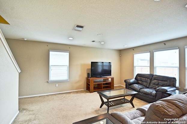 Building Photo - 2037 Brandywine Dr