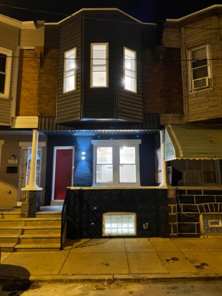 Building Photo - 1541 S Etting St