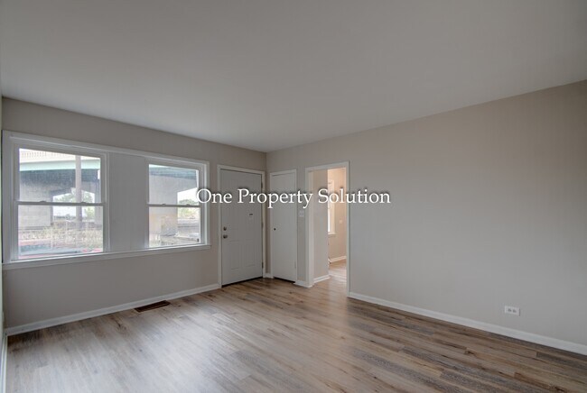 Building Photo - 1209 Logan St