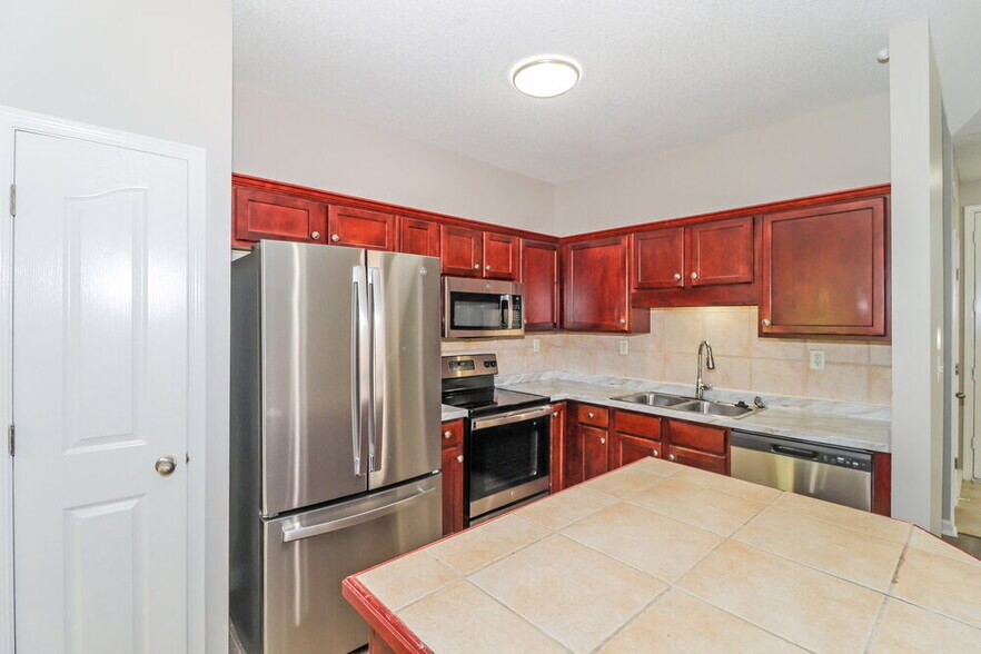 Building Photo - 4930 Indian Walk Ln