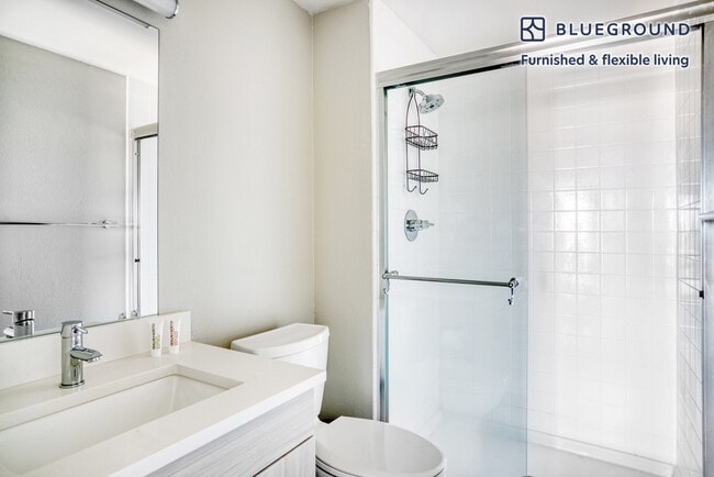 Building Photo - 10 Emerson St