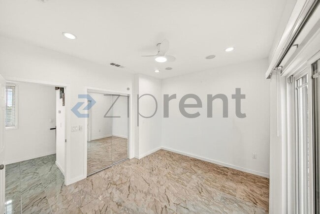 Building Photo - 17426 Elkwood St