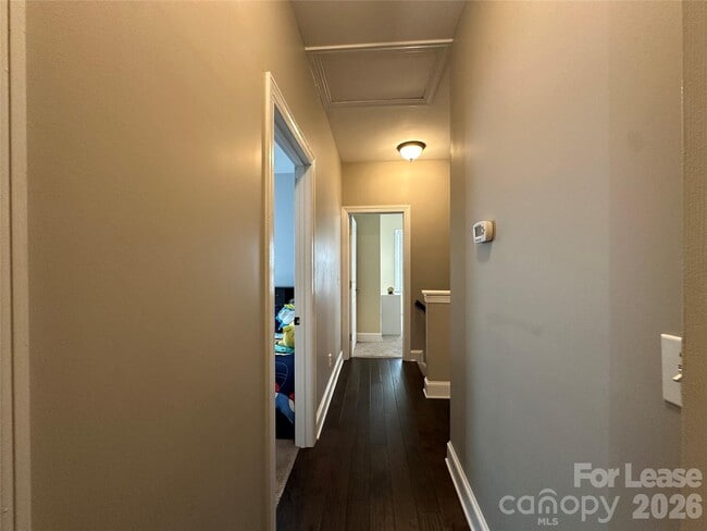 Building Photo - 819 Stargard Ct