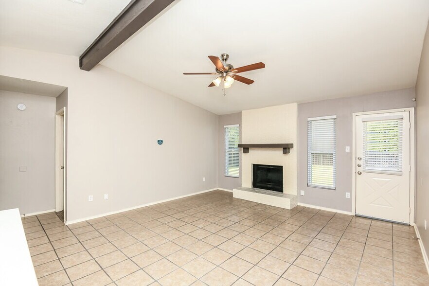 Building Photo - 7320 Ridge Rd W