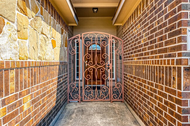 Building Photo - 7905 Livingston St