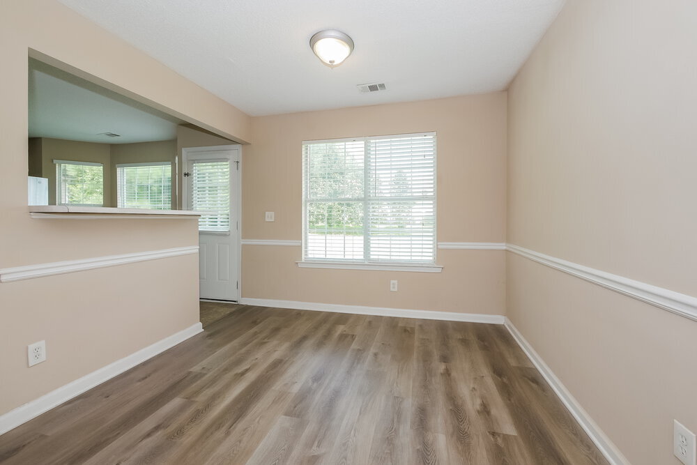 Building Photo - 255 Summer Hill Cir