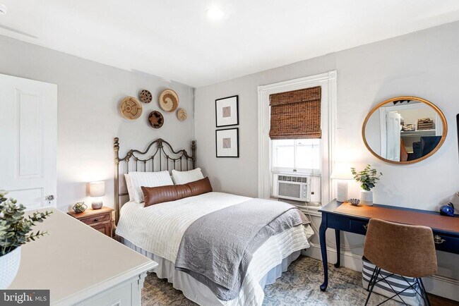 Building Photo - 7717 Flourtown Ave