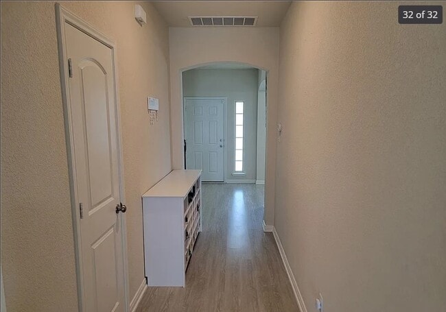 Building Photo - 7845 Old Gate Rd