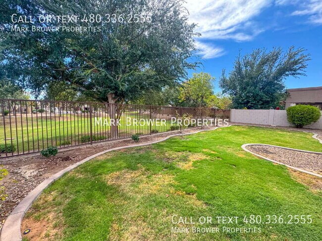 Building Photo - 1861 E Indigo Dr
