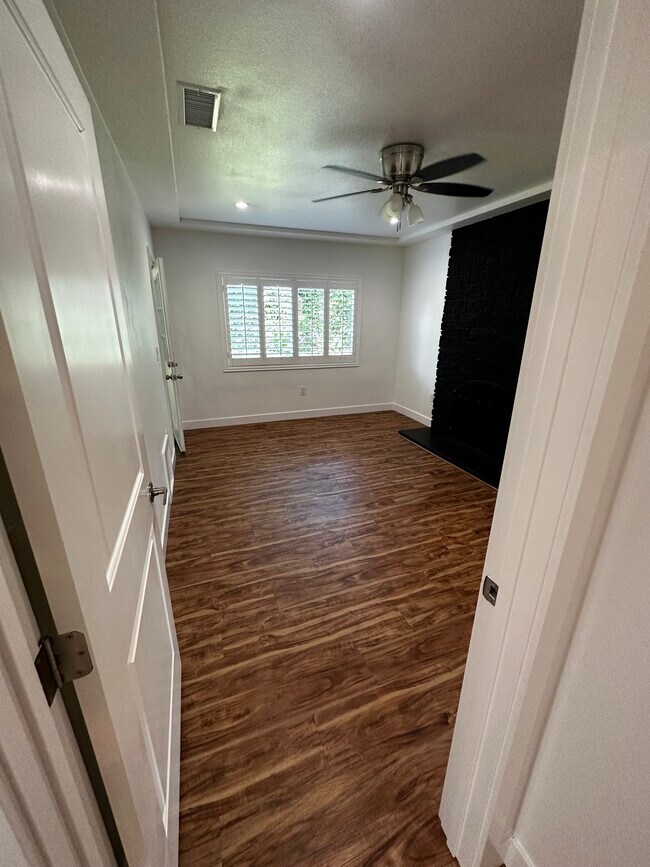 Back Bedroom 3 - 824 Glenway Dr