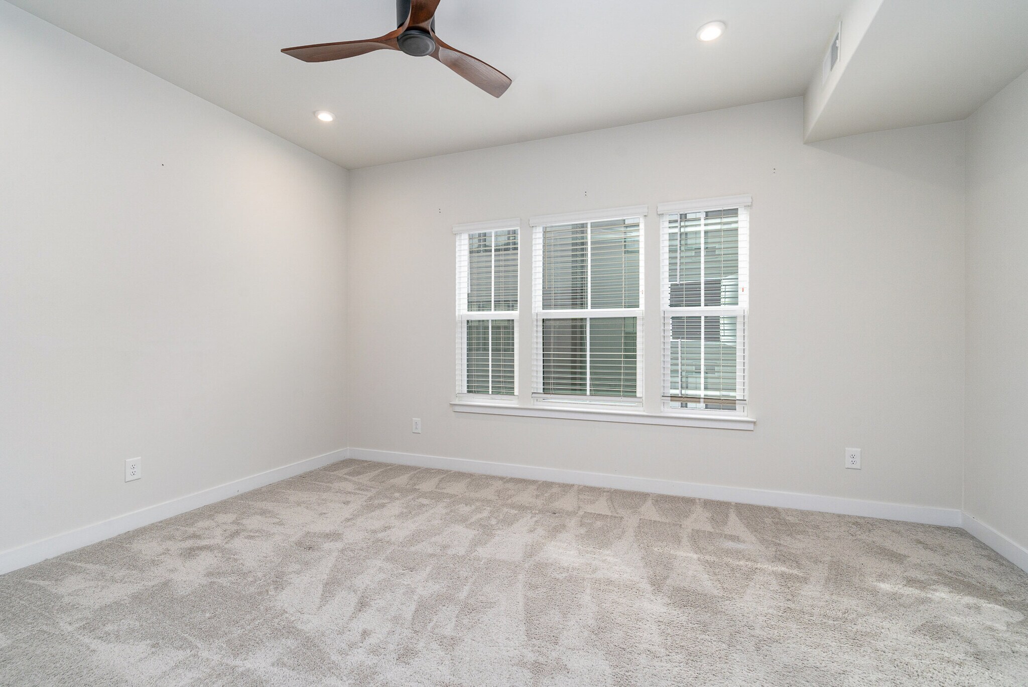 Building Photo - 123 Music Hall Way