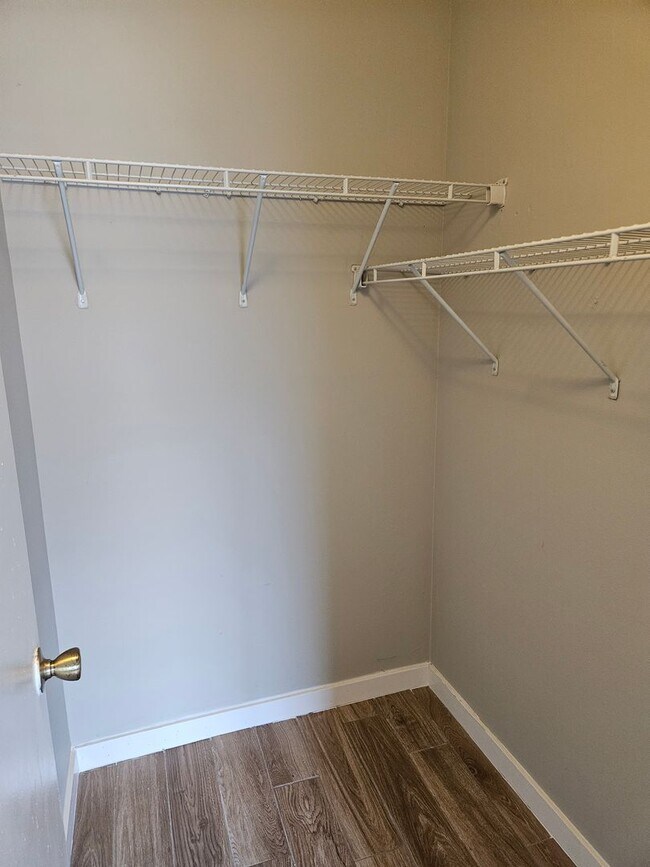 Building Photo - UCF