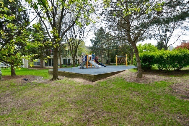 Building Photo - 1163 Regency Dr