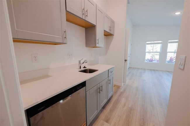 Building Photo - 4124 River Beacon Blvd