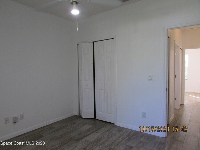 Building Photo - 4192 Collinwood Dr