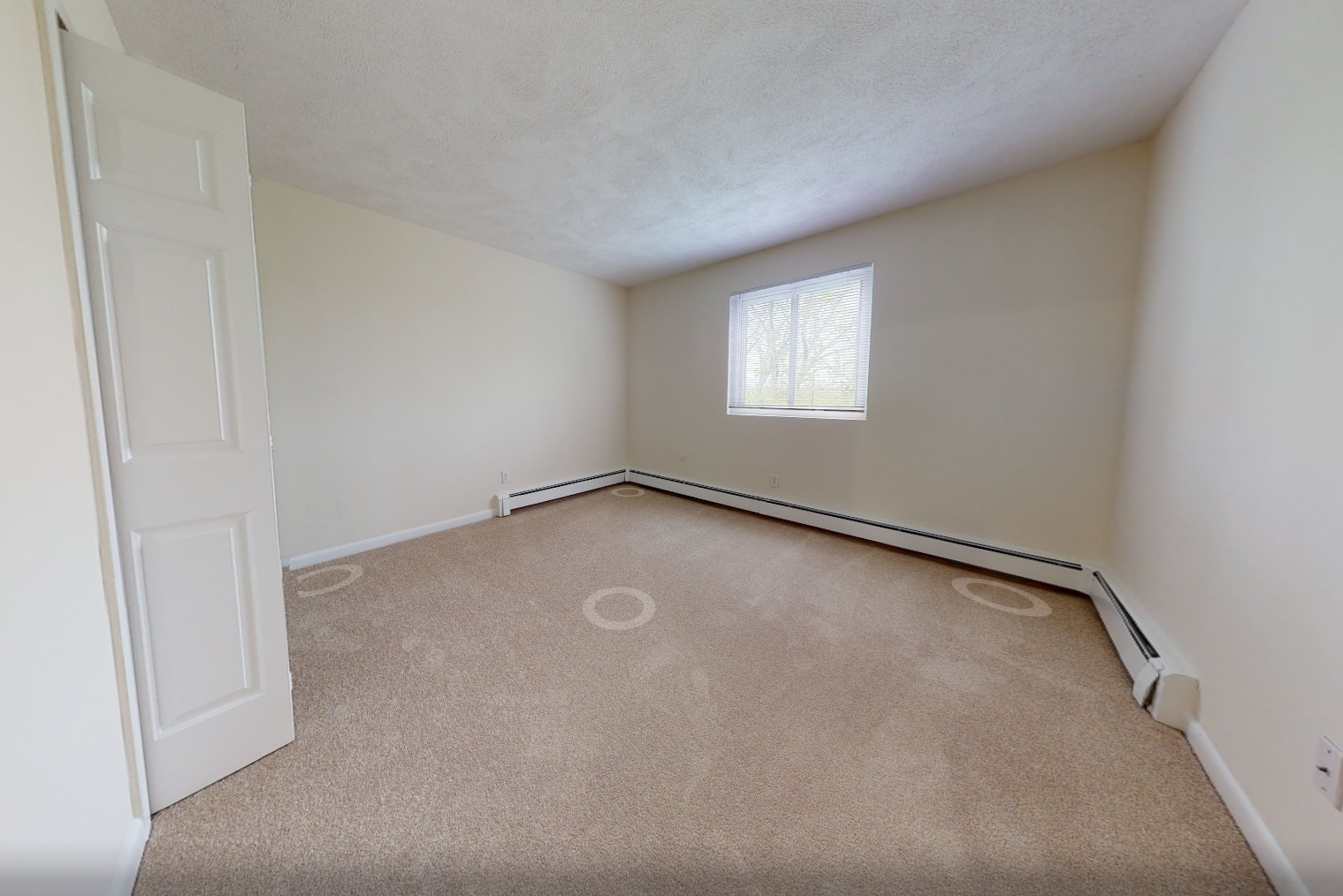 Building Photo - 125 Edgemere Rd