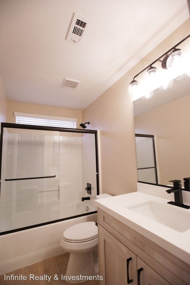 Building Photo - 3 br, 2.5 bath House - 10036 Bonterra Ave