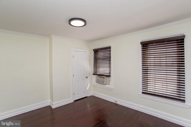 Building Photo - 2043 Gerritt St