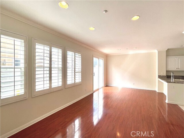 Building Photo - 140 Paseo Vista