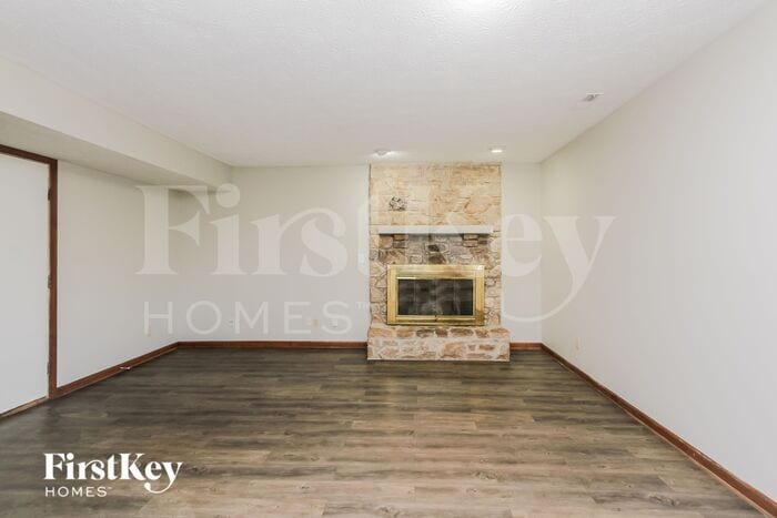 Building Photo - 1817 Shorter Ct