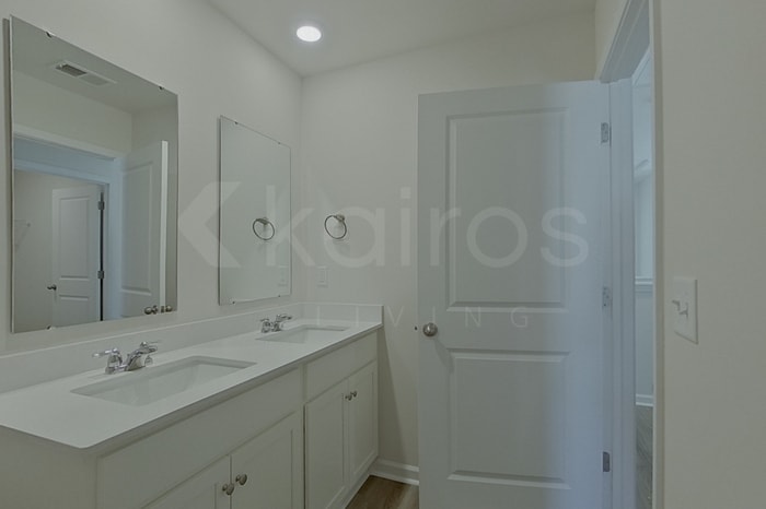 Building Photo - 117 Overstreet Way