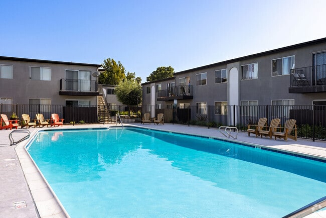 Building Photo - Terre at 989 Peach
