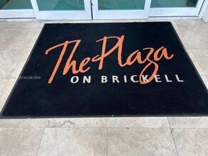 Building Photo - 951 Brickell Ave