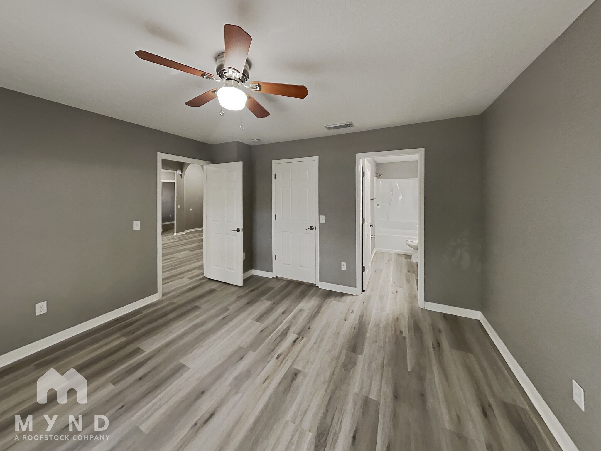 Building Photo - 908 Hubbel Rd