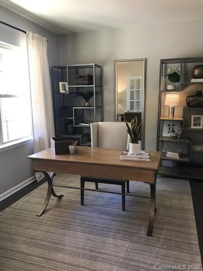 Building Photo - Coming Soon! 5BR/4.5BA | Newly Renovated Single Family Home | In Cortona!