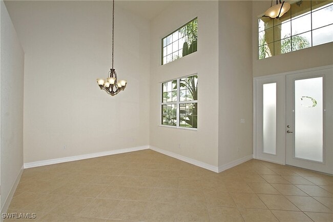Building Photo - 11091 Sparkleberry Dr