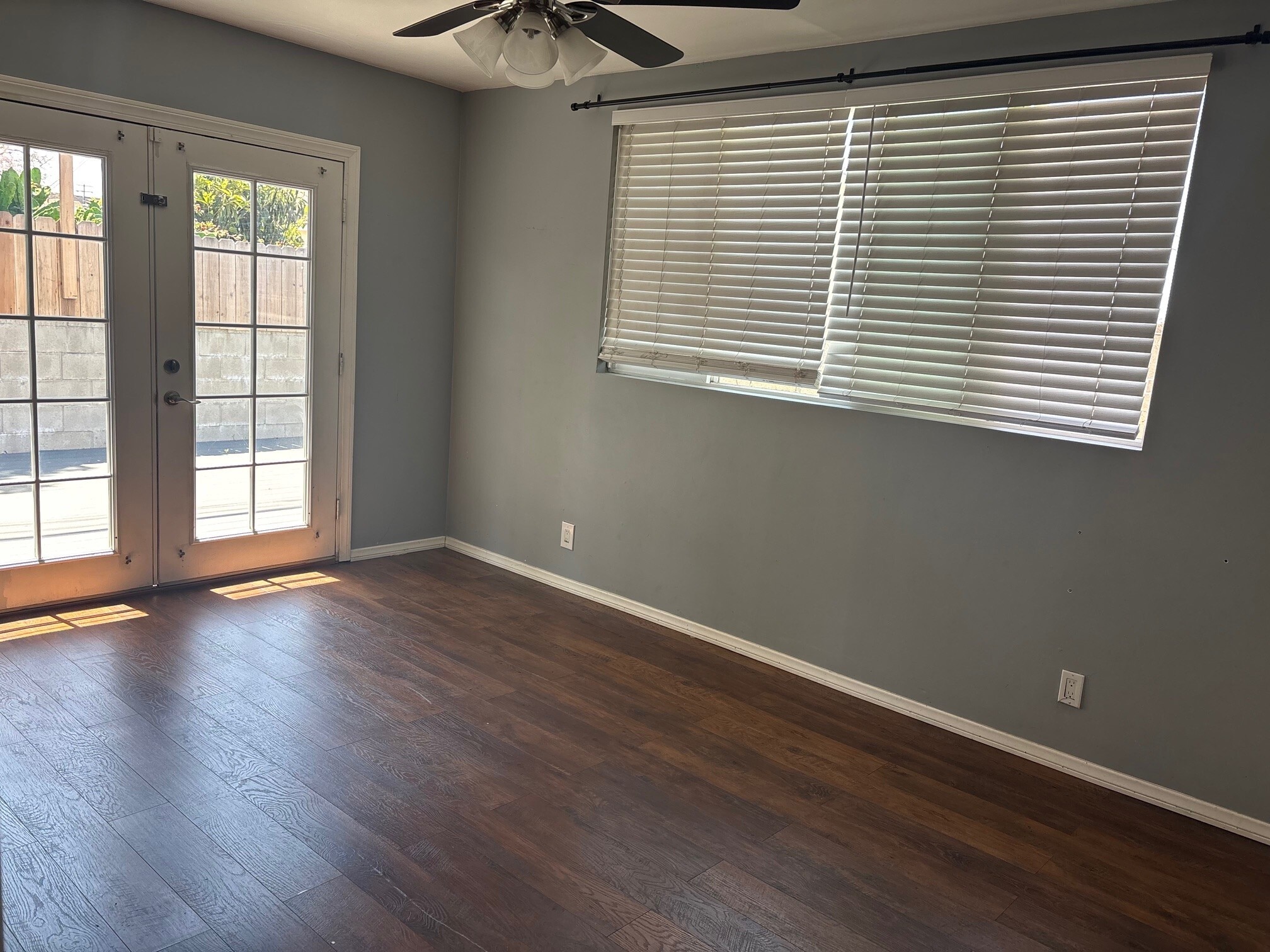 Main bedroom - 4428 W 171st St