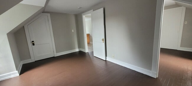 Building Photo - 2732 Kutztown Rd