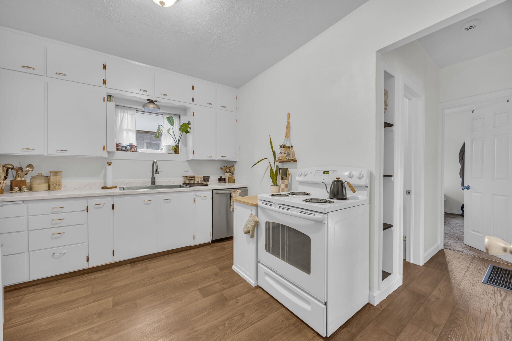 Building Photo - 408 S 100 W